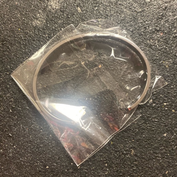 Silver tone Keep ******Going inscribed inside - Picture 2 of 4